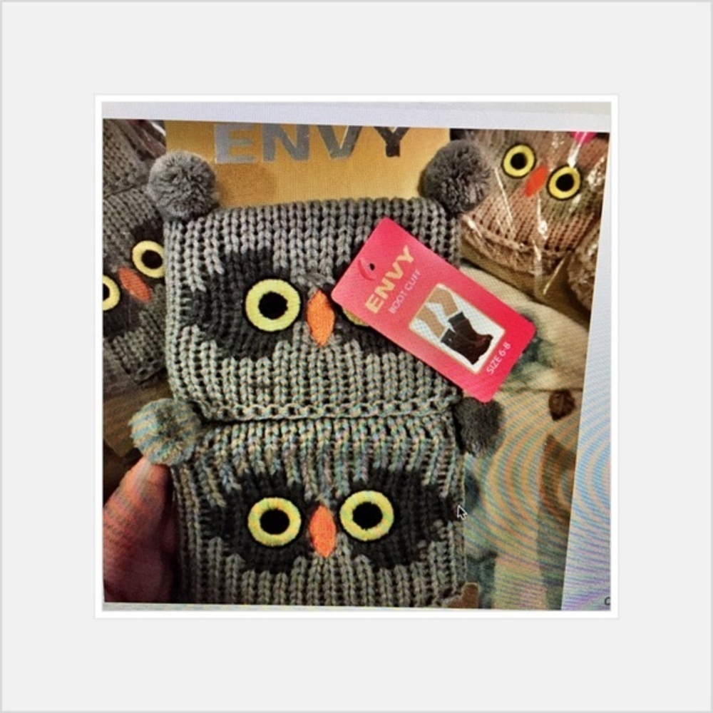 NWT. OWL’S!!!  Boot Cuffs
